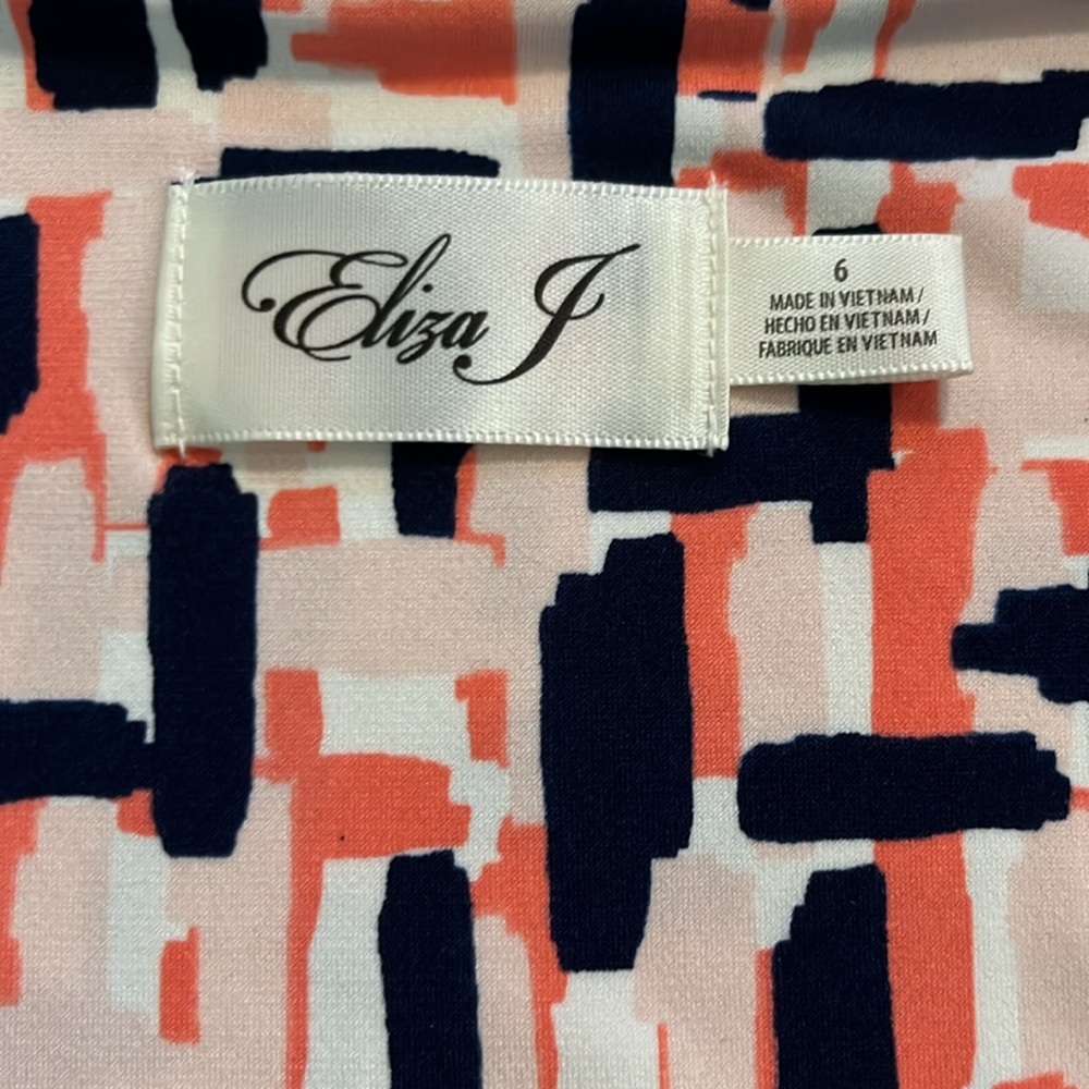 NWT Eliza J Surplice V-Neck Jersey Fit & Flare Dress Size 6 - Picture 7 of 16